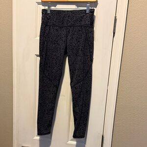 Sweaty Betty The Power Patterned Croped Leggings Size Small